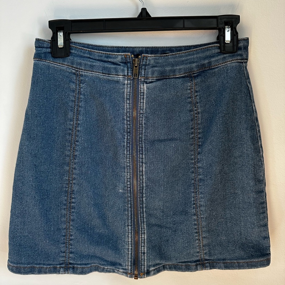 Forever 21 Jean zip up Jean skirt